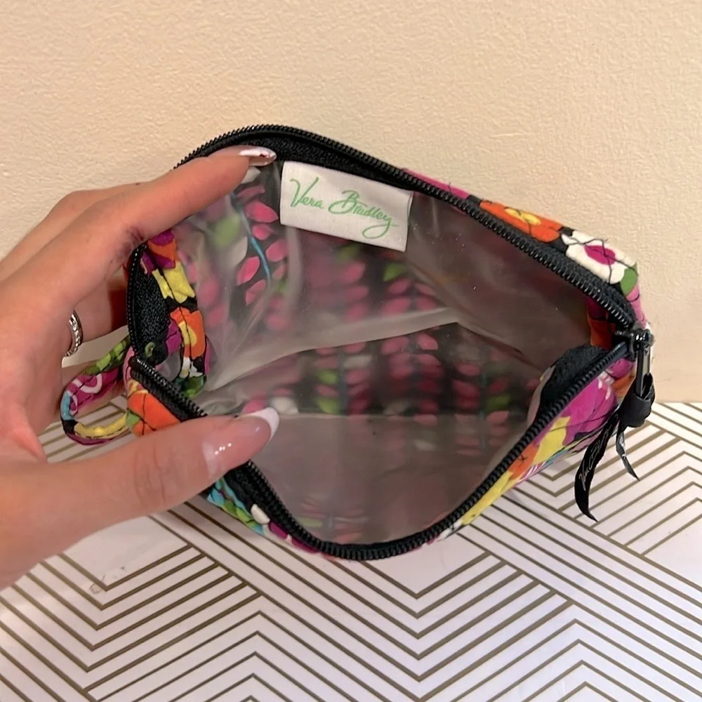 🔥Vera Bradley Floral Quilted Cosmetic Bag 🔥